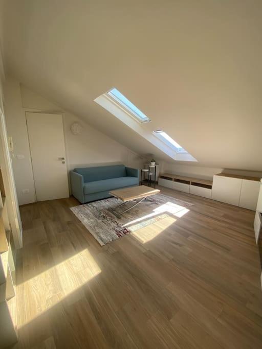 쿠네오 Deliziosa Mansarda Con Vista Panoramica 아파트 외부 사진